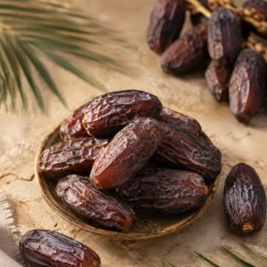 خرما کلوته قهوه ای تیره